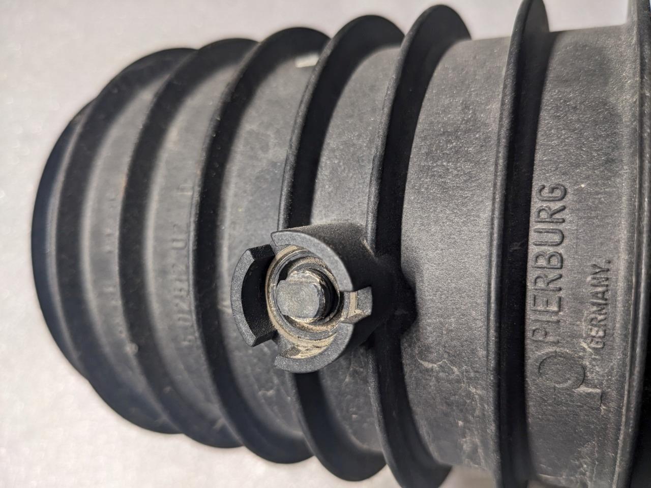 PORSCHE 911/986 BOXSTER THROTTLE BODY FLAP AIR INTAKE 99611068651 USED 996B.G.L.