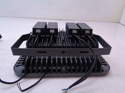 DAMAGED PROJECT-LIGHT LAMP / FLOOD LIGHT 200W SR