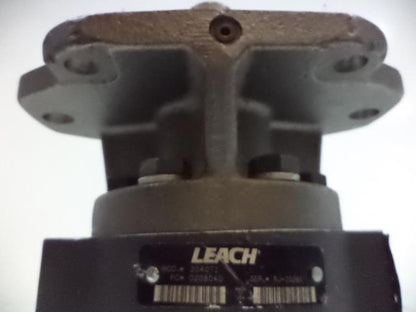 LEACH SIGNATURE FRONT LOAD GARBAGE TRUCK MOUNTED HYDRAULIC PUMP 204071 NEW J2