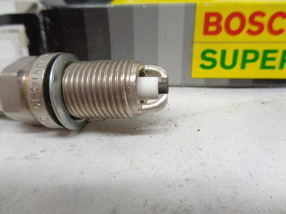 BRAND NEW BOSCH SUPER PORSCHE 911 SPARK PLUGS 5-PACK 7410 R13T3