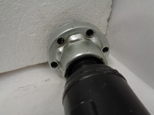 USED MACHTER VW TOUAREG PORSCHE CAYENNE DRIVESHAFT R24
