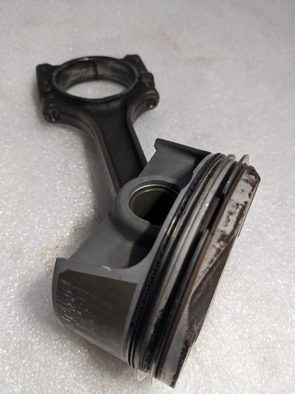 PORSCHE 987 BOXSTER PISTON & CONNECTING ROD #1 9961031028R USED 996B.G.L.