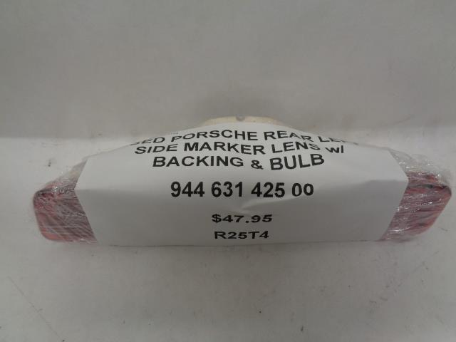 USED PORSCHE REAR LEFT SIDE MARKER LENS w/ BACKING & BULB 944 631 425 00 R25T4