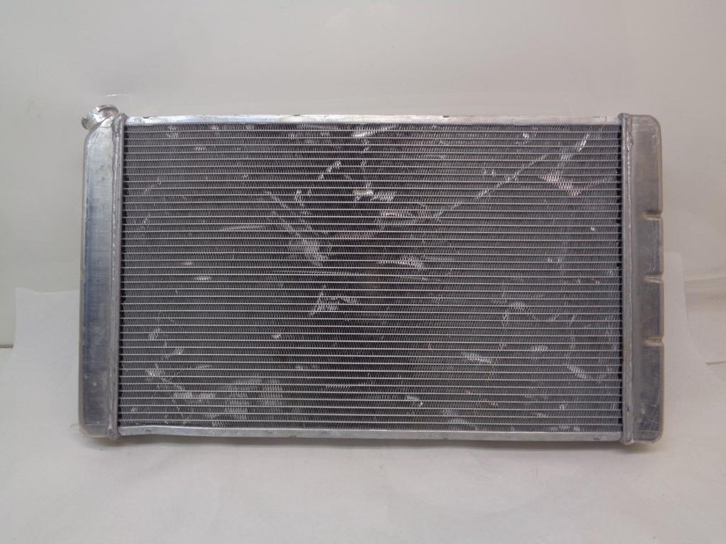 NORTHERN RADIATOR 5026P ALUMINUM RADIATOR APROX. 33x18.5x3 UNKNOWN FITMENT SR