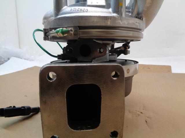 REMAN GENUINE JOHN DEERE BORGWARNER TURBOCHARGER B2 SE502511 E2