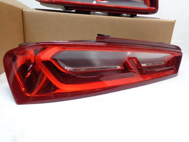 NEW PAIR GENUINE GM L/R TAIL LIGHTS for CHEVY CAMARO 16-18 84136775/6 SR