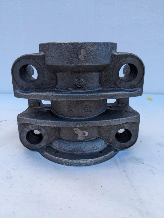 AUTOMANN MACK STYLE TRUNNION 3-1/2" X4"  M1116I R15