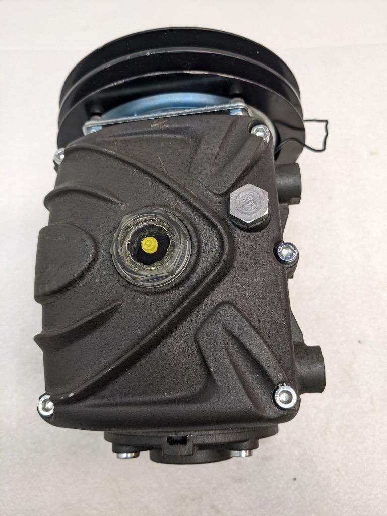 VERMEER/MCLAUGHLIN 8031388 WATER PUMP T2021L AND CLUTCH 5.6 NEW #2 K2