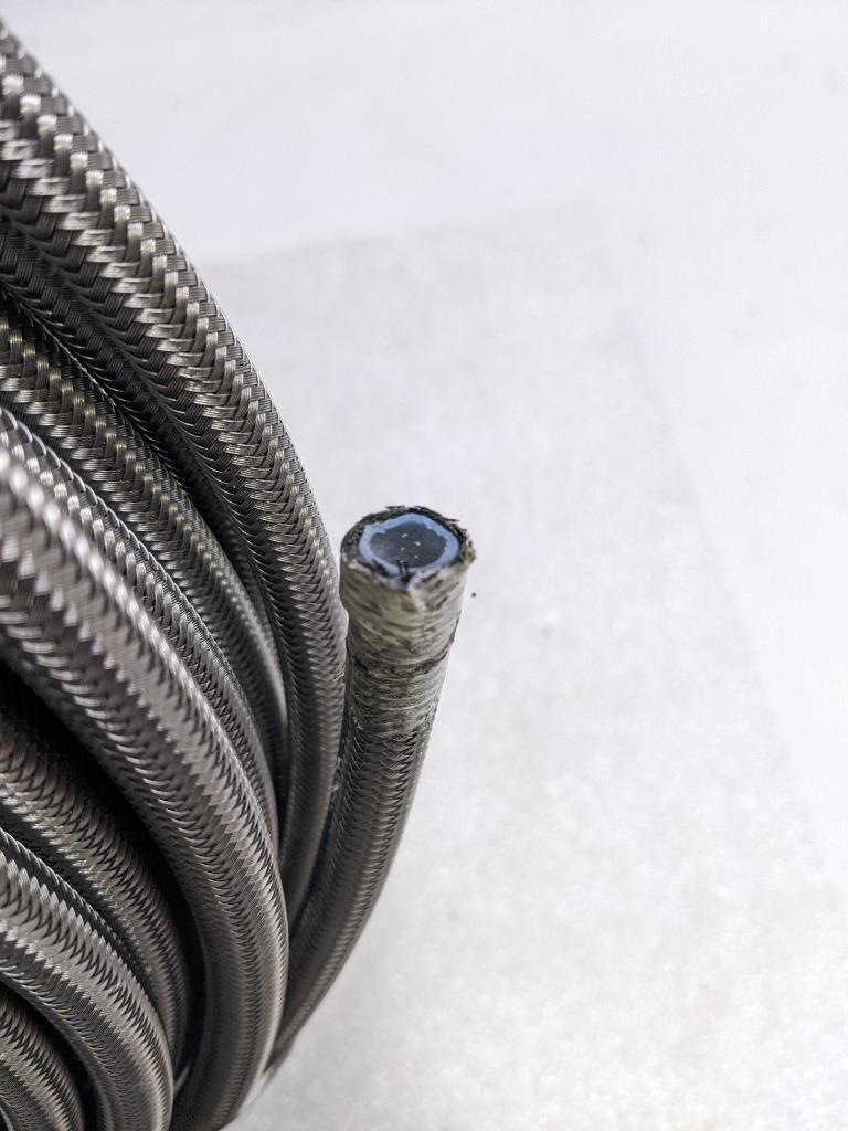 UNBRANDED BRAIDED 99' METAL HOSE 5/16" ID 7/16" OD W/ PLASTIC TUBING NEW R3T3
