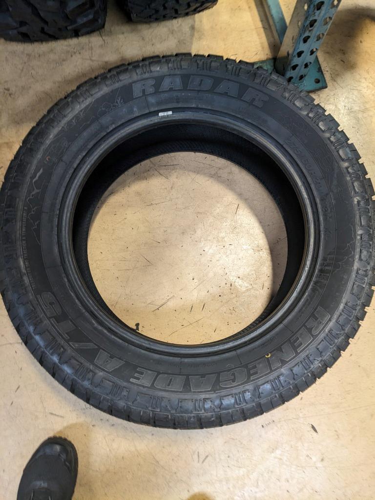 RADAR RENEGADE A/T 5 BSW P 275 60 20 119H XL TIRE RZD0077 CQ1