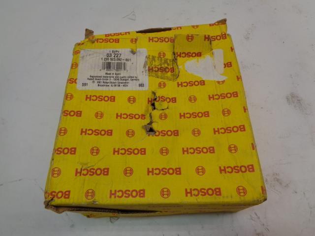 NEW BOSCH '86-'91 MERCEDES-BENZ DISTRIBUTOR CAP 1 235 522 392 R13T2