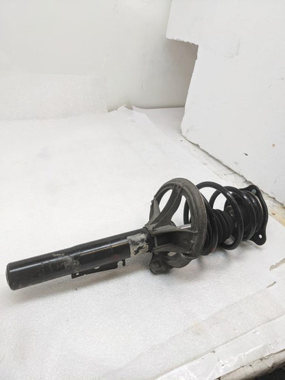 PORSCHE 911/996 LEFT FRONT STURT WITH SPRING 99634304318 USED R23