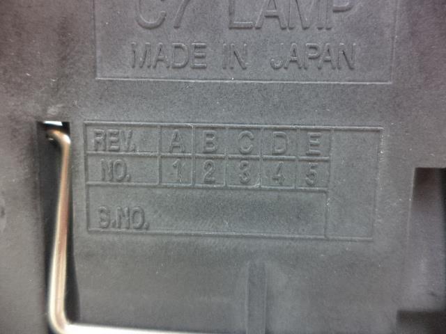 1 NEW GENUINE HITACHI PROJECTOR LAMP W/ HOUSING DT00471 FOR CP-S420 R28