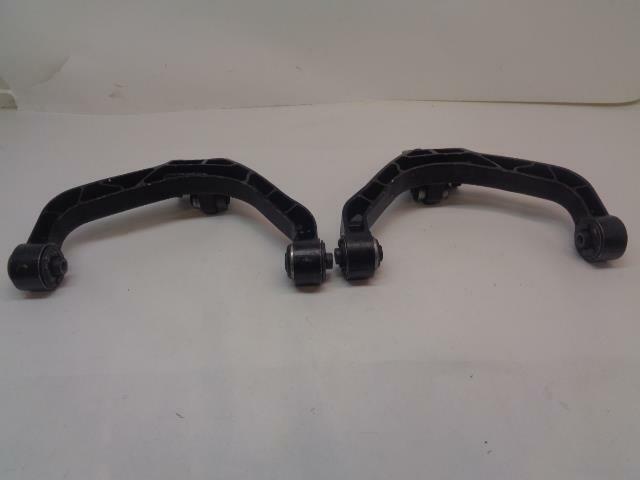 1 NEW FRONT CONTROL ARMS FOR JEEP LIBERTY 02-05 CAK35155 R9