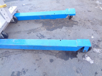 OTC 1820 4400LB DELUXE STEEL FLOOR CRANE 85" Ht 41-1/2" Lg 41-1/2" Wd