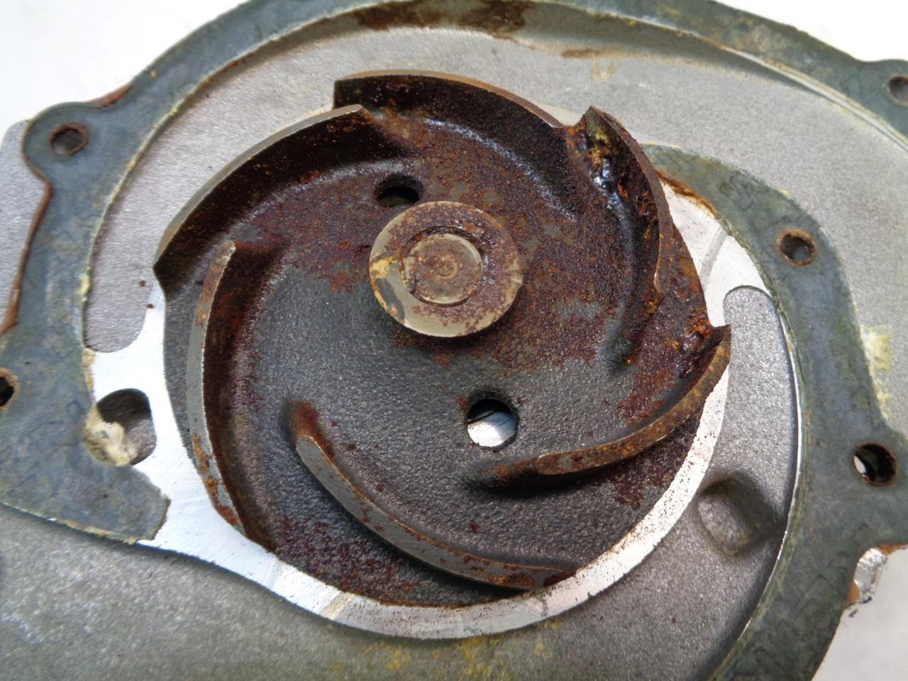 GENUINE PORSCHE LASO 928 WATER PUMP 75200202 R24T3