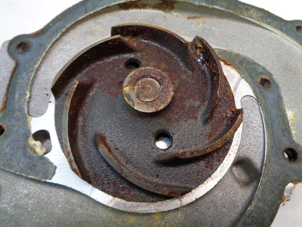 GENUINE PORSCHE LASO 928 WATER PUMP 75200202 R24T3