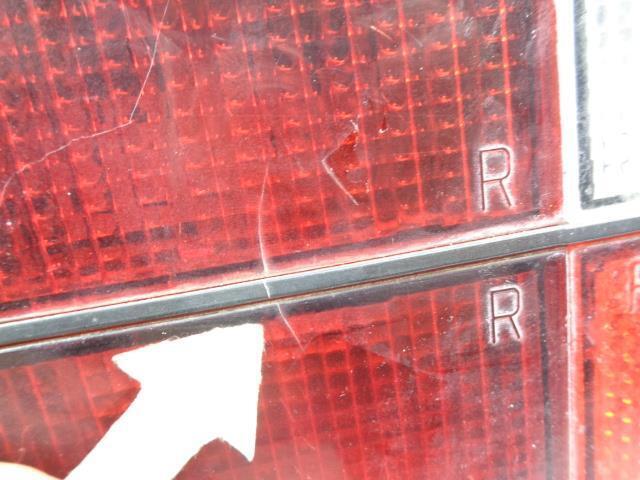 PORSCHE 477945214 RIGHT TAIL LIGHT LENS FOR 924S/944/944S/944 TURBO USED R20