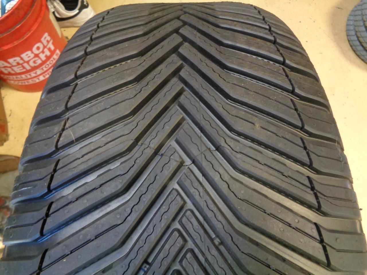 MICHELIN CROSS CLIMATE 2 A/W CUV P 275 50 20 113V XL ALL SEASON TIRE 81080 BQ3