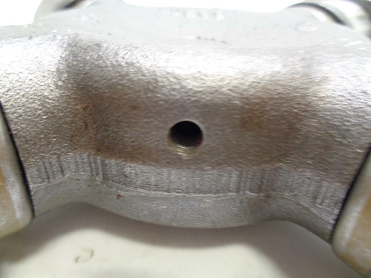 NEW NEAPCO U-JOINT SD209 281 R9TB