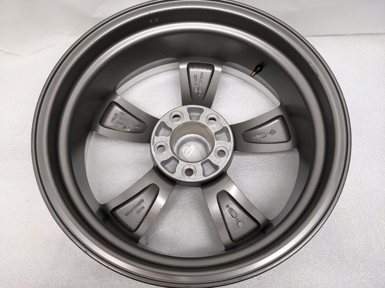 1 COYS 529-8761GM-42 Wheel Gun Metal 18x7 ET+5 Chevy Impala 1958-1963 NEW WR