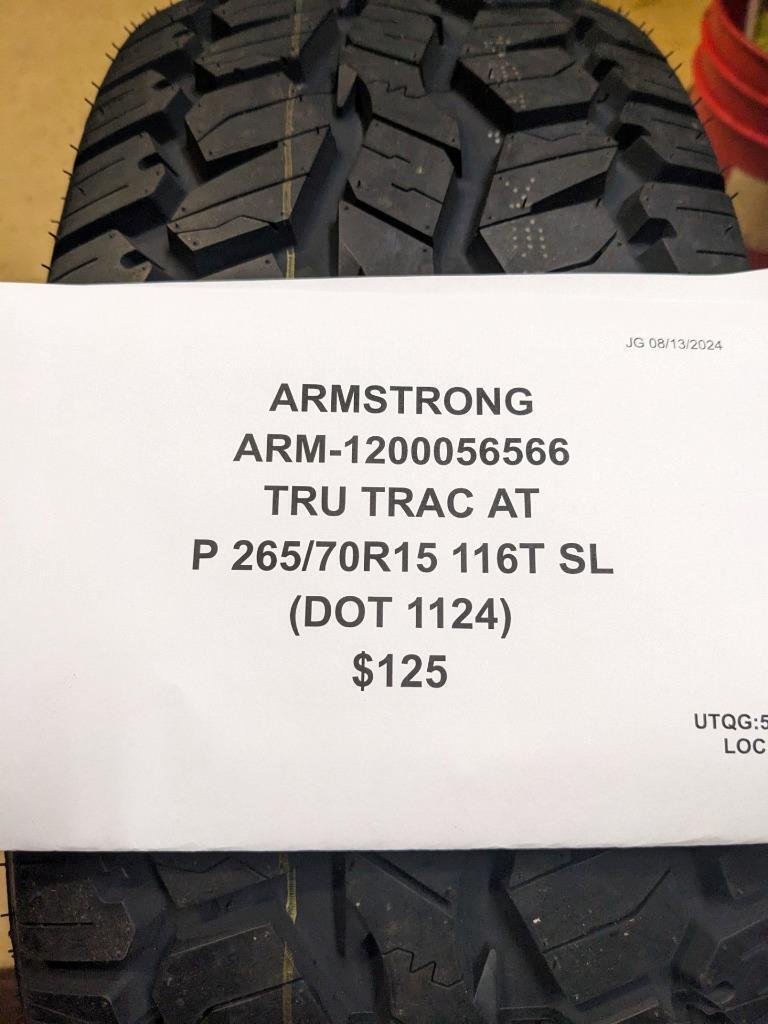 2 ARMSTRONG TRU-TRAC AT P 2 70 15 116T SL TIRES 1200056566 CQ3