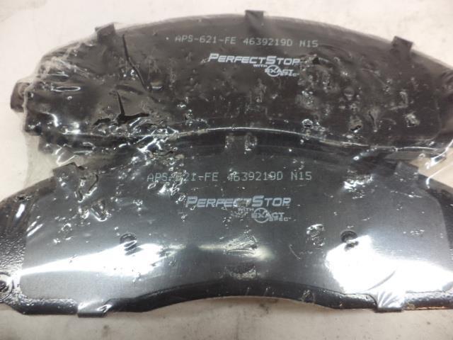 NEW PERFECT STOP PS1680M FRONT DISC BRAKE PADS 2013-17 FORD F-250 SUPER DUTY