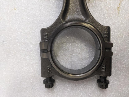 PORSCHE 996/911 CONNECTING PISTON RODS 9961031028R #2 USED 996BGL2T2