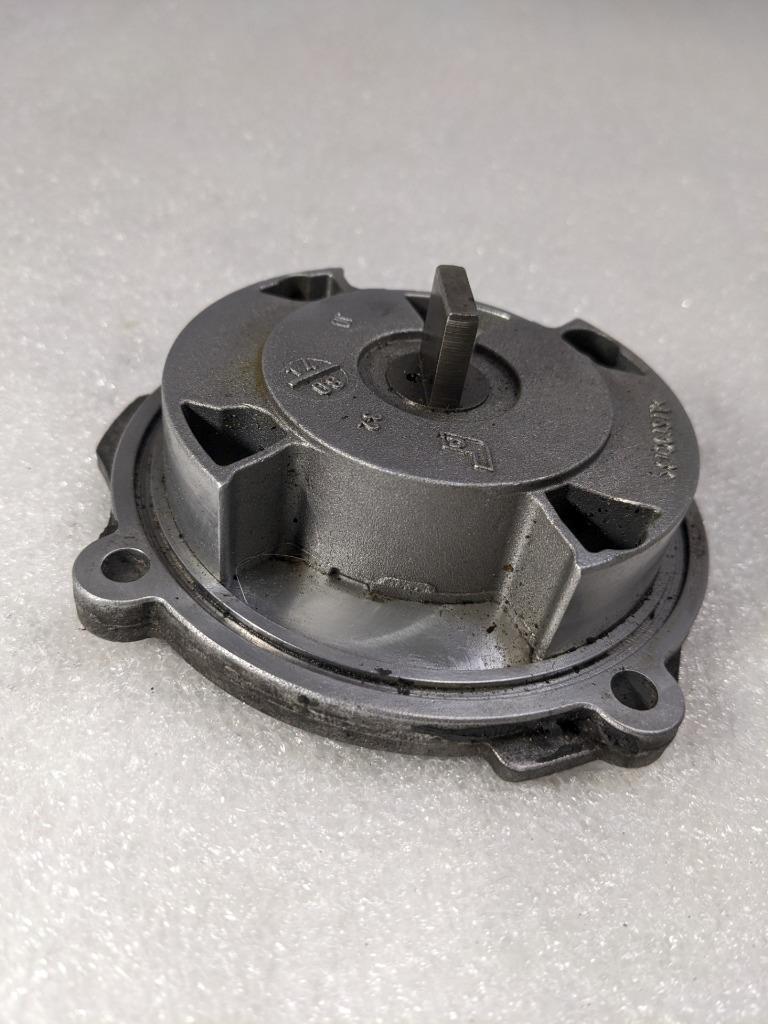 PORSCHE 911 BOXSTER SECONDARY OIL PUMP 99710702103 USED 996B.G.L.