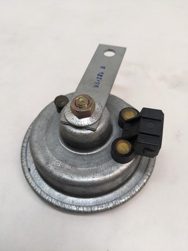 PORSCHE 996 ANTI-THEFT WARNING HORN ALARM SYSTEM 99663711700 USED 996BGL2T2