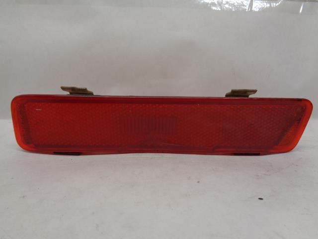 USED PORSCHE REAR LEFT SIDE MARKER LENS w/ BACKING & BULB 944 631 425 00 R25T4
