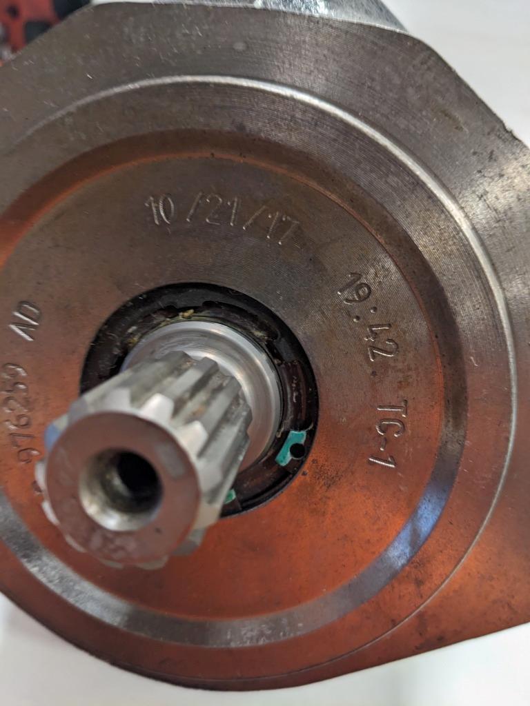 Bosch Rexroth Hydraulics R902401159 Hydraulic Pump NEW BSRG1