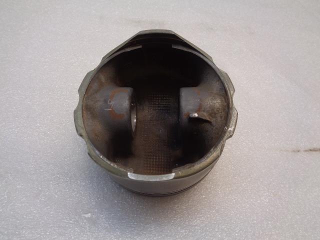 Porsche 911 Carerra 3.2 84-89 Genuine OEM Piston R21