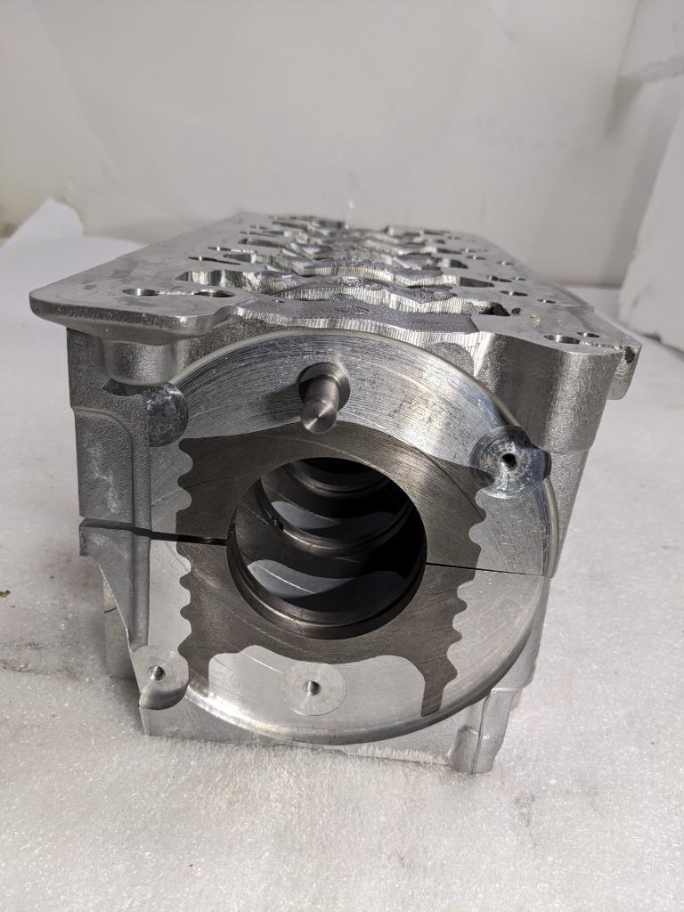 PORSCHE 911 996 BOXSTER ENGINE CRANKCASE HOUSING 9961011575R 996B.G.L.