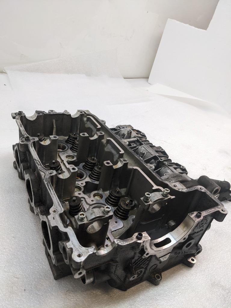 PORSCHE 911/996 CYLINDER HEAD ASSEMBLY W COVER 9961046710R SR: 51468 USED 996GL2