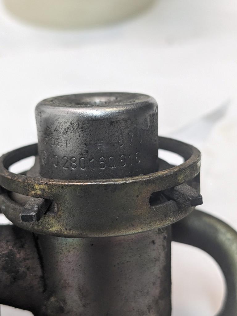 2005-2008 PORSCHE 911/996 FUEL INJECTOR LINES W/O INJECTORS 0280150445 996BGL2T1