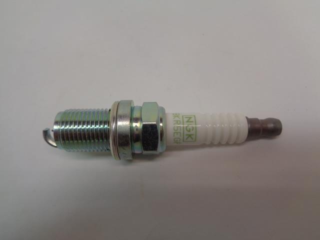 BRAND NEW NGK SPARK PLUGS G-POWER 4 PACK TOYOTA SCION MAZDA 7090 R13