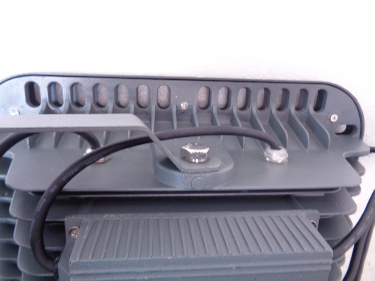 NEW PROJECT-LIGHT LAMP / FLOOD LIGHT 200W SR