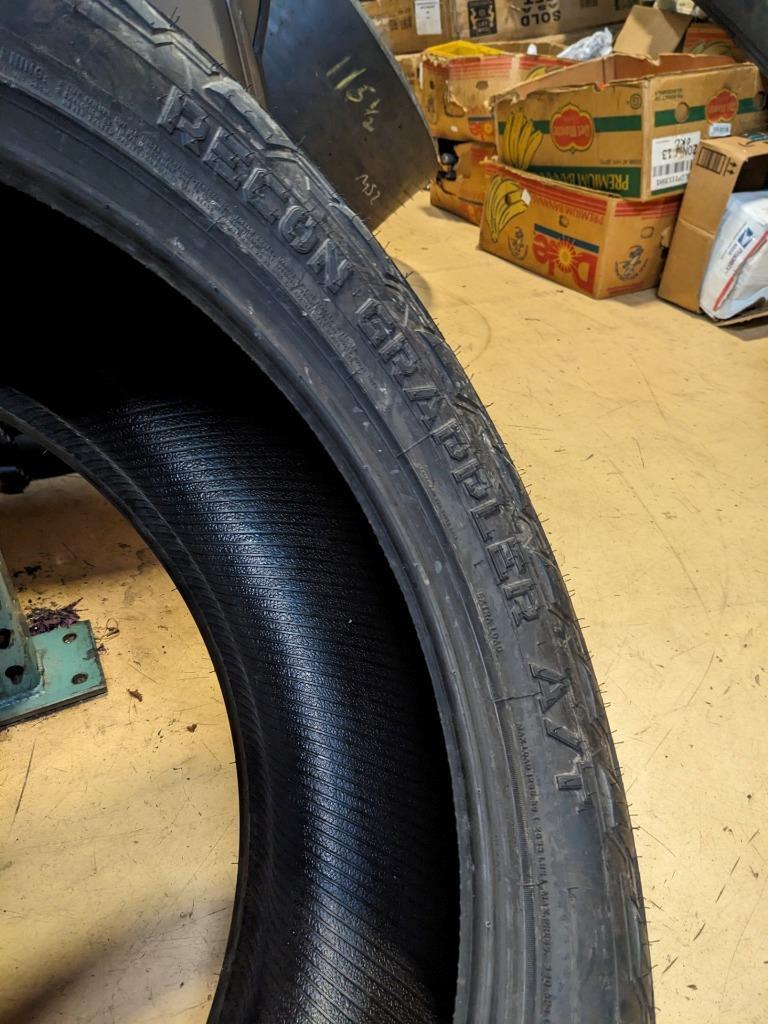 2 NITTO RECON GRAPPLER A/T P 275 55 20 117T XL ALL TERRAIN TIRES 218010 CQ3