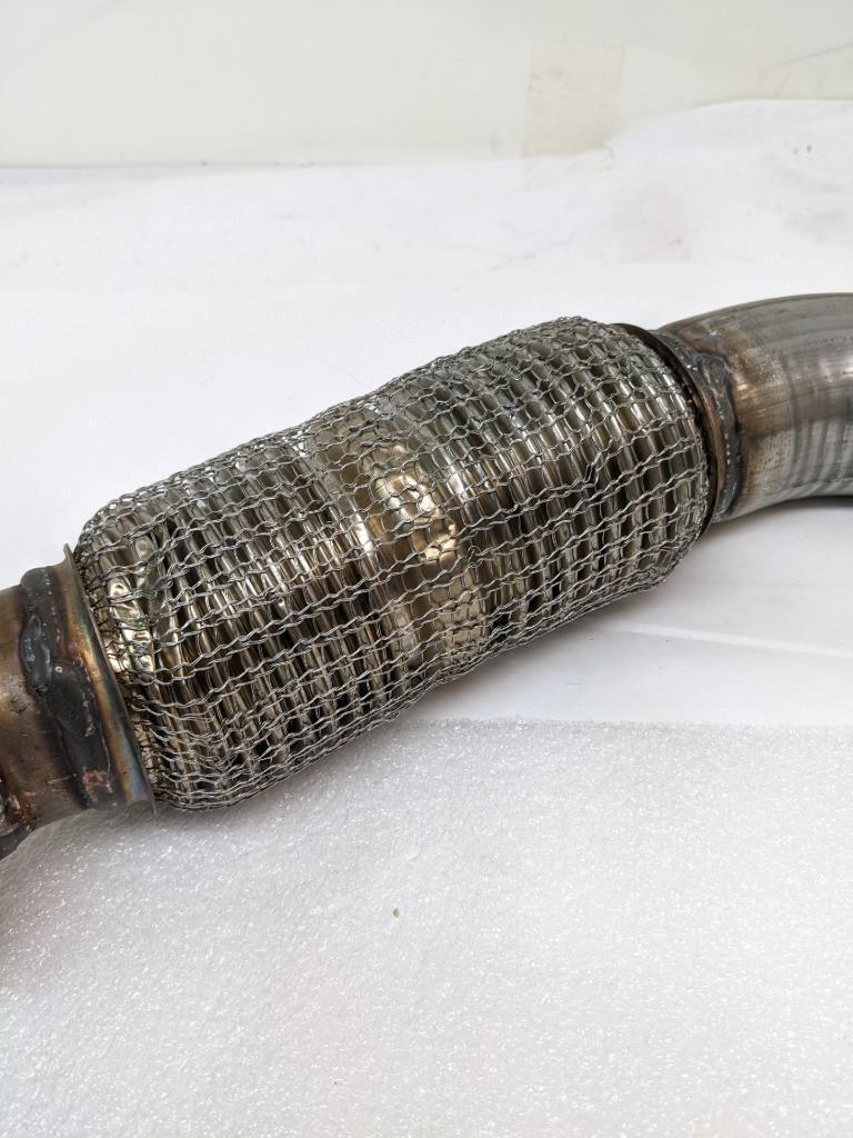 MOPAR 68281699AH EXHAUST CONVERTER FOR 2018-2023 JEEP WRANGLER NEW R19