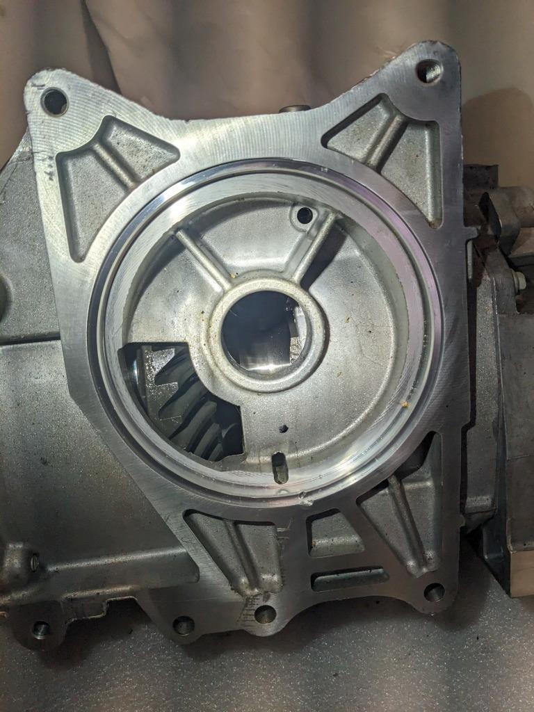 GM 23398957 DIFFERENTIAL CARRIER FOR MANUAL TRANSMISSION 14-17 CORVETTE NEW B3B2