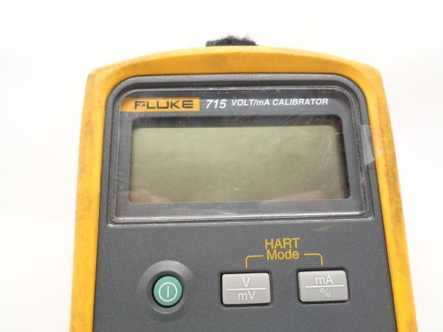 FLUKE 715 VOLT/mA CURRENT AND VOLTAGE CALIBRATOR FLUKE-715 R30
