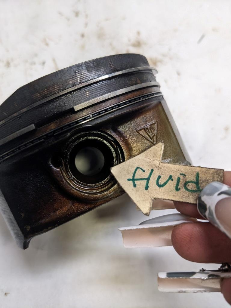 PORSCHE BOXSTER 987 05-08 PISTON CYLINDER (5) 09309481 USED 996G.LT3