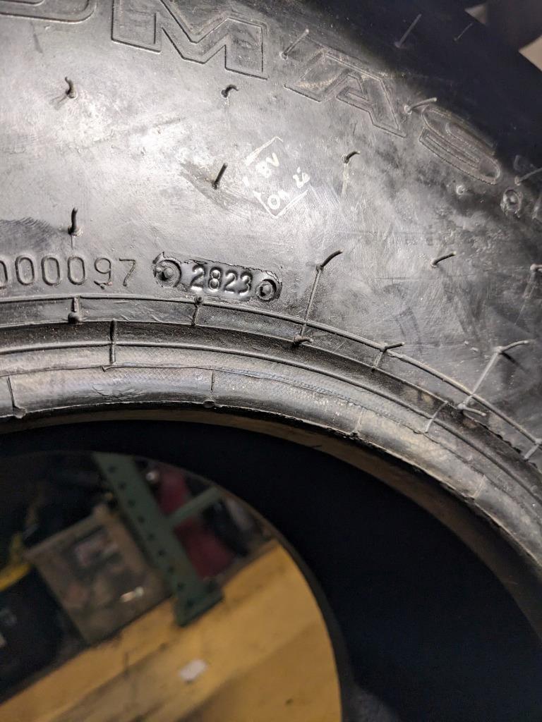 GALAXY IMPMASTER 350 12.5 L 15 FI I-1 LRF 12PLY TIRE 551166 CQ3