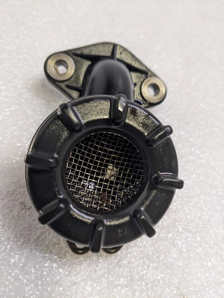 PORSCHE 996 986 CAYMAN ENGINE OIL FILTER 99610707557 USED 996B.G.L.