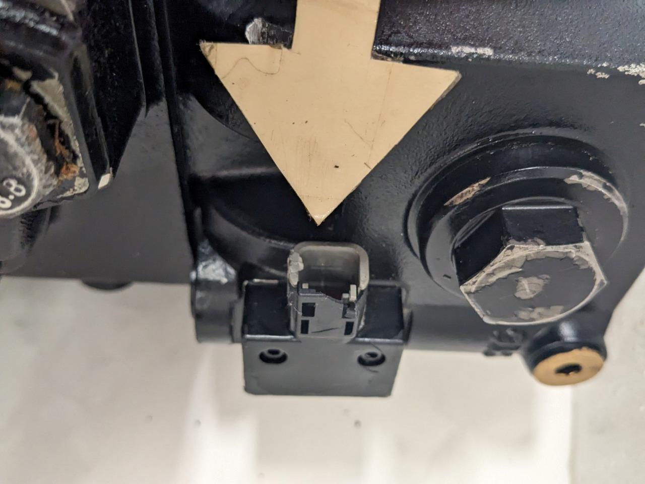 DAMAGED DANFOSS H1P078L A A A2C2N HYDRAULIC CLOSE CIRCUIT AXIAL PUMP BSRG4