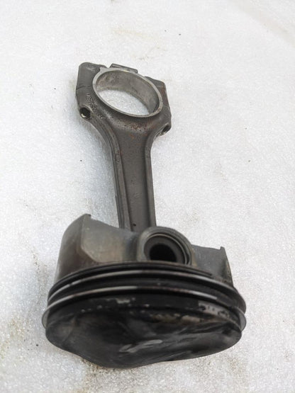 PORSCHE CAYENNE PISTON CONNECTING ROD #6 (CRACKED) 9461191R USED R24