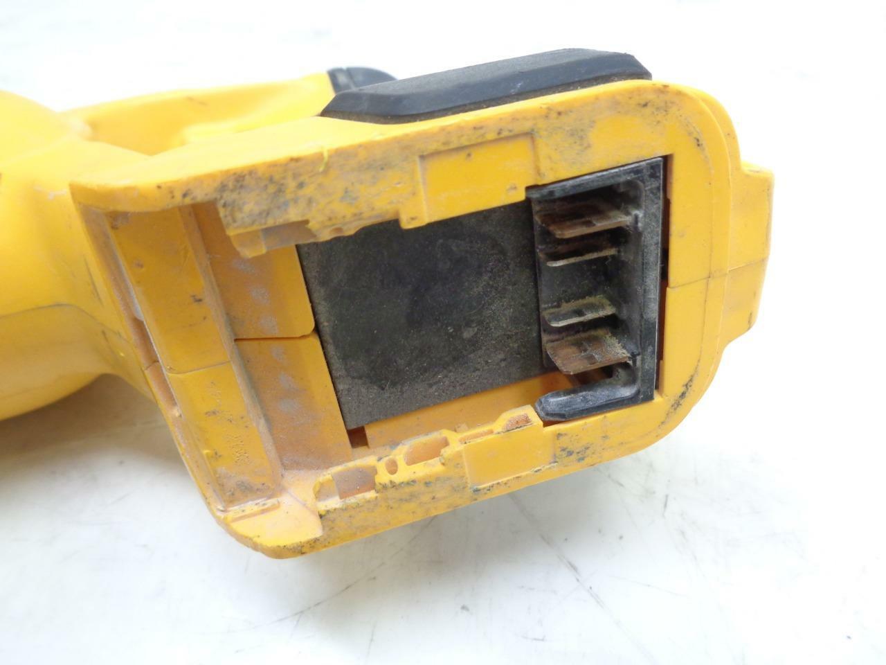 USED DEWALT DCS380 VARIABLE SPEED RECIPROCATING SAW 20V MAX WITHOUT BATTERY SR