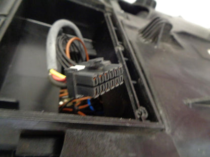 PORSCHE CAYENNE LEFT HID HEADLIGHT 7L5 941 029 AA WITH MOUNTING BRACKET USED R31