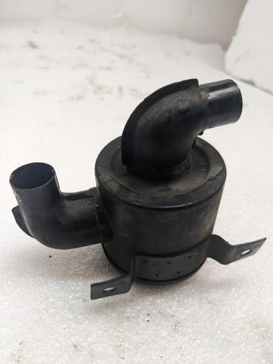 1978-1986 PORSCHE 928 SMOG AIR PUMP FILTER HOUSING 92811314500 USED R20t5